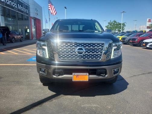 2018 Nissan Titan Platinum Reserve