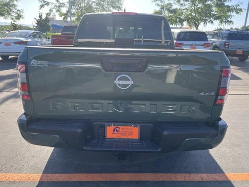 2025 Nissan Frontier SV