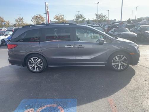 2022 Honda Odyssey Touring