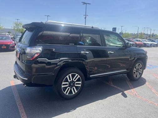 2022 Toyota 4Runner Limited