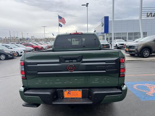 2025 Nissan Frontier PRO-4X