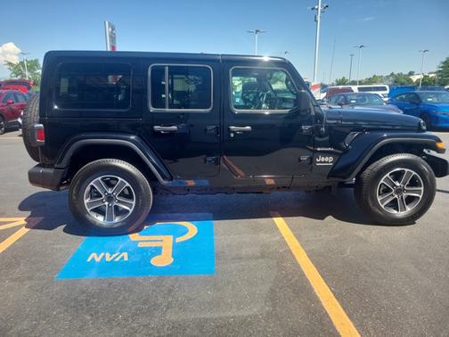 2023 Jeep Wrangler Sahara