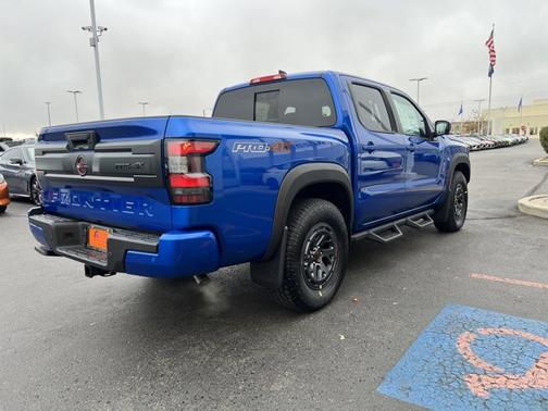 2025 Nissan Frontier PRO-4X