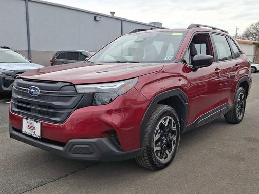 2025 Subaru Forester Base