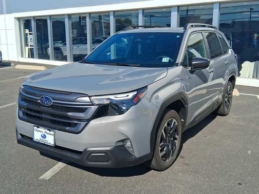 2025 Subaru Forester Premium Hybrid
