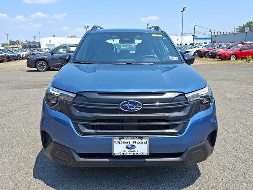2025 Subaru Forester Base
