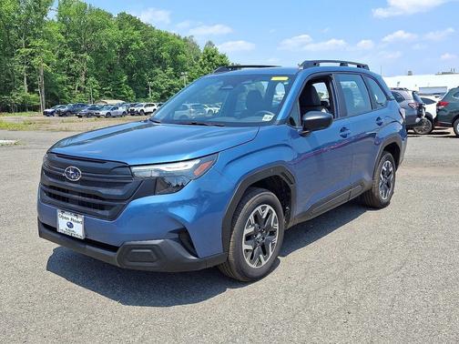 2025 Subaru Forester Base