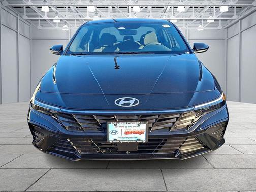 Abyss Black 2026 Hyundai ELANTRA Sport