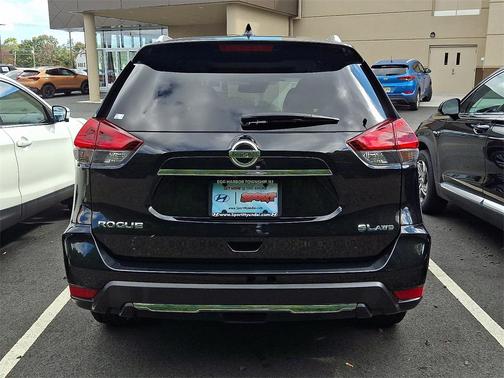 2018 Nissan Rogue SL