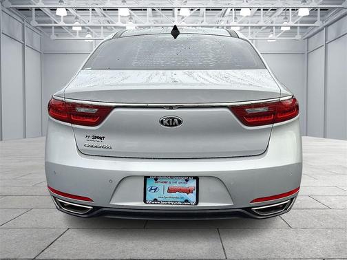2017 Kia Cadenza Premium