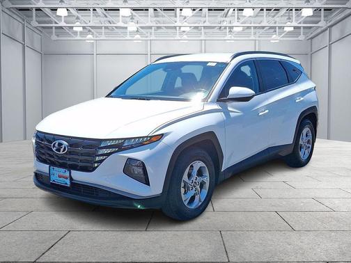 White Pearl 2024 Hyundai TUCSON SEL