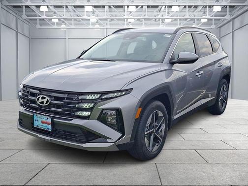 Shimmering Silver 2026 Hyundai TUCSON Hybrid SEL