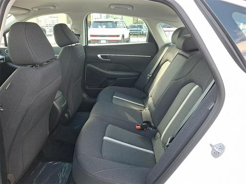 2026 Hyundai SONATA SEL