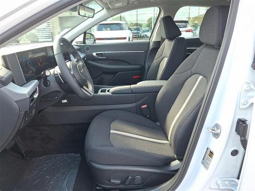 2026 Hyundai SONATA SEL