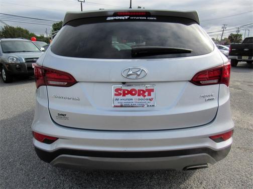 Sparkling Silver 2018 Hyundai Santa Fe Sport 2.4L