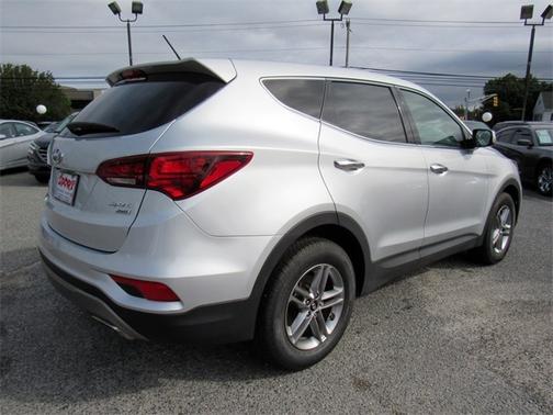 Sparkling Silver 2018 Hyundai Santa Fe Sport 2.4L