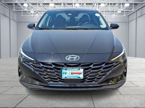 Phantom Black 2023 Hyundai ELANTRA Limited