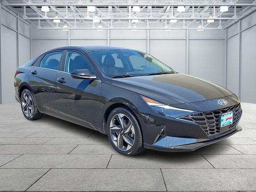 Phantom Black 2023 Hyundai ELANTRA Limited Sedan