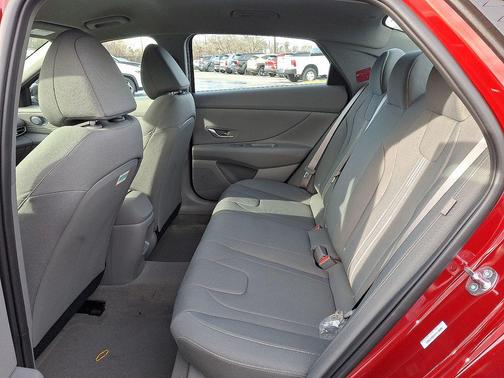 2026 Hyundai ELANTRA Sport