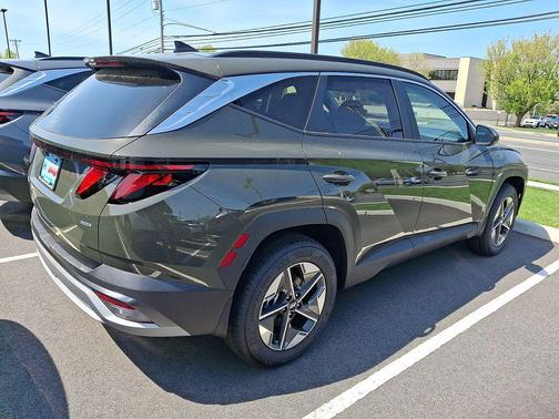 Rockwood Green 2026 Hyundai TUCSON SEL