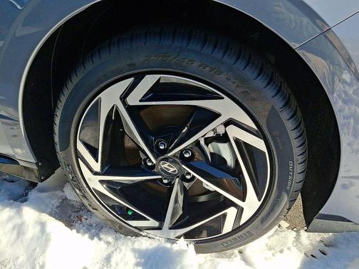 2026 Hyundai SONATA SEL