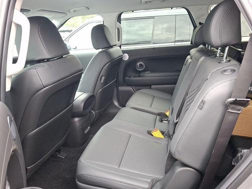 Shimmering Silver 2027 Hyundai Palisade Hybrid Blue SEL 8P