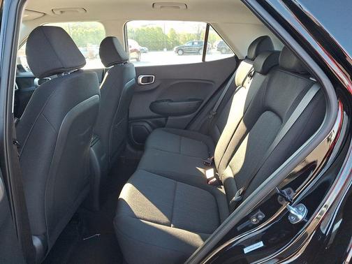 Onyx Black 2026 Hyundai VENUE SE