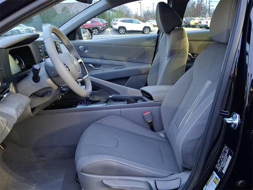 2026 Hyundai ELANTRA Sport