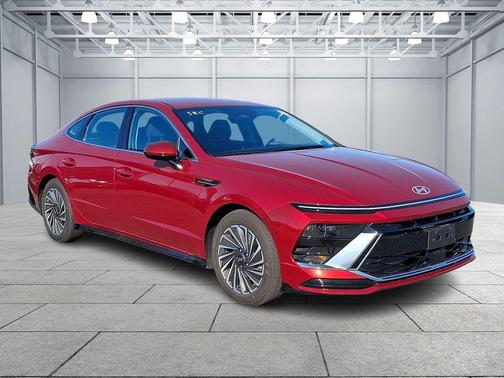Ultimate red 2025 Hyundai SONATA Hybrid SE Sedan