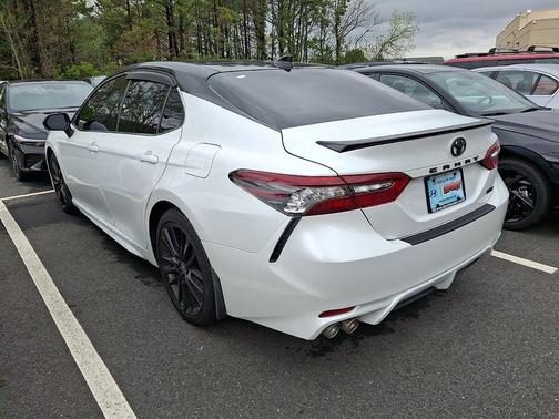 Wind Chill Pearl 2021 Toyota Camry XSE