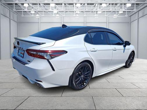 Wind Chill Pearl 2021 Toyota Camry XSE