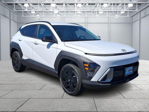 Atlas White 2026 Hyundai KONA SEL Sport SUV