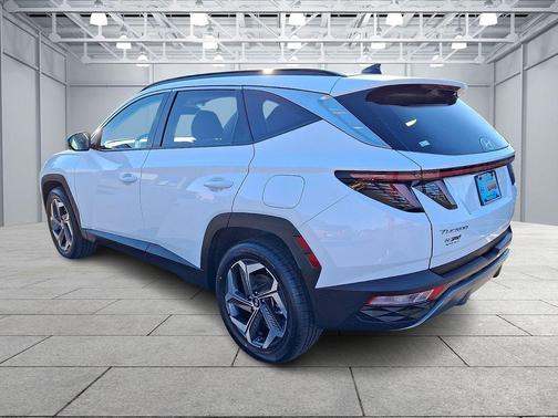 White Pearl 2024 Hyundai TUCSON Limited