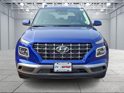 2024 Hyundai VENUE Limited