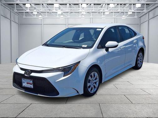 White 2022 Toyota Corolla LE