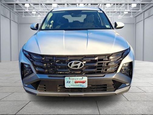 Serenity White Pearl 2025 Hyundai TUCSON SE
