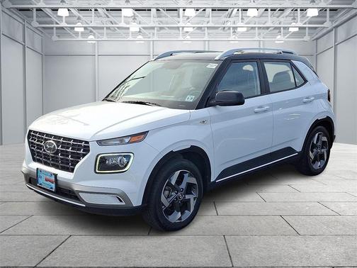 2023 Hyundai VENUE Limited