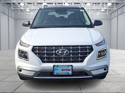 2023 Hyundai VENUE Limited