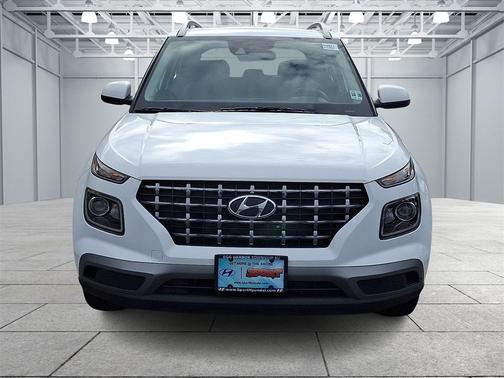 2022 Hyundai VENUE SEL