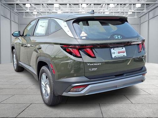2025 Hyundai TUCSON SE