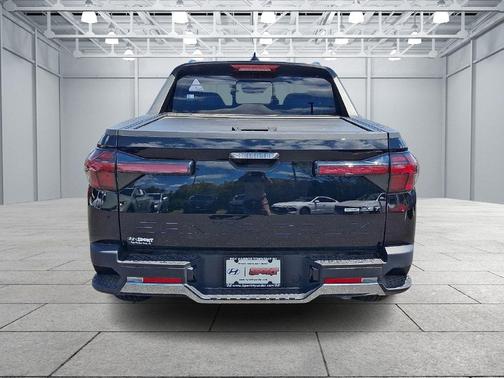 Phantom Black 2024 Hyundai SANTA CRUZ Limited
