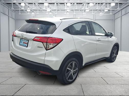 Platinum White Pearl 2021 Honda HR-V EX