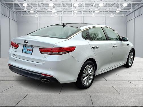 2018 Kia Optima EX