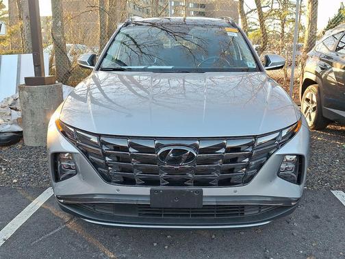 Shimmering Silver 2023 Hyundai TUCSON Limited