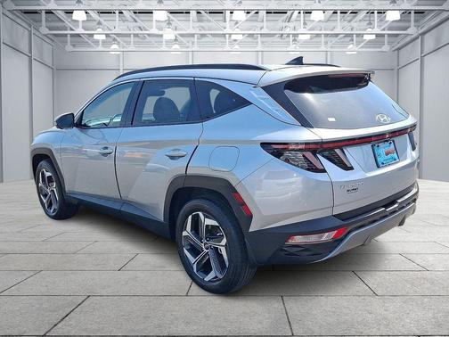 Shimmering Silver 2023 Hyundai TUCSON Limited