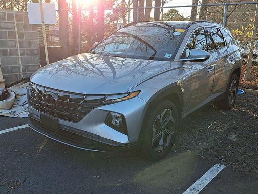 Shimmering Silver 2023 Hyundai TUCSON Limited