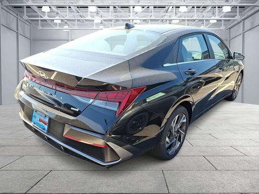 Abyss Black 2026 Hyundai ELANTRA HEV Limited