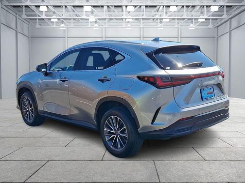 2024 Lexus NX 350h Premium