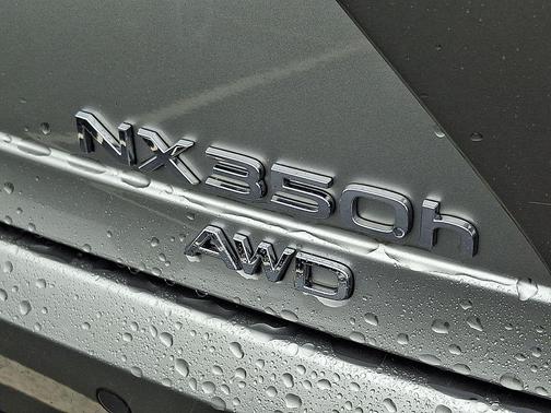 2024 Lexus NX 350h Premium