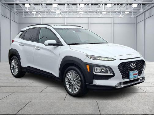 2020 Hyundai KONA SEL Plus